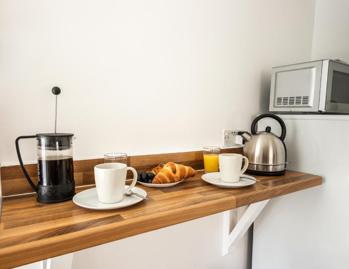 Central Georgian 2 Bedroom - Private Parking - By Habita Property Plymouth